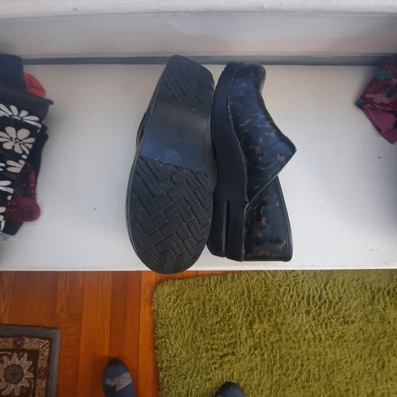 Dansko Patterned Clogs - Picture 3 of 7